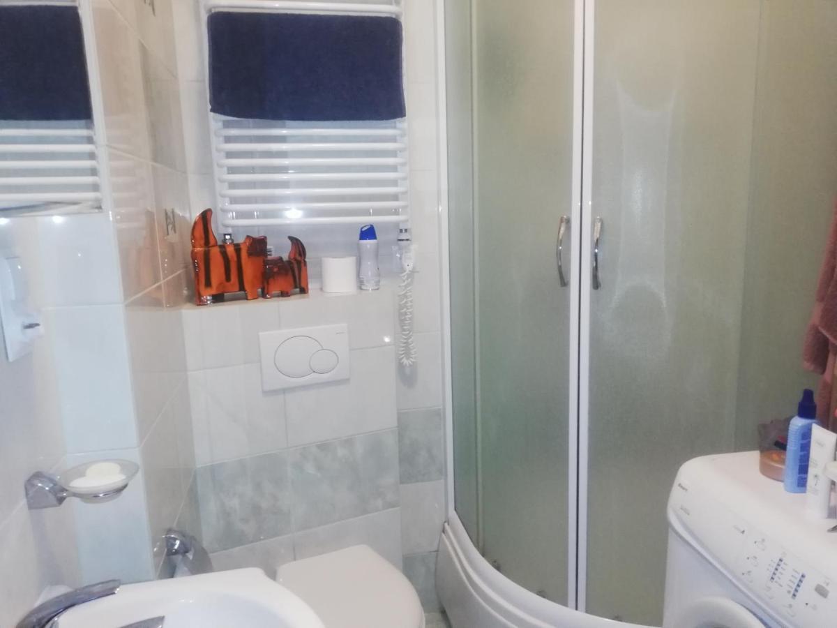 Przytulny Mini Apartament Dla 4 Osob Лукенцин Экстерьер фото